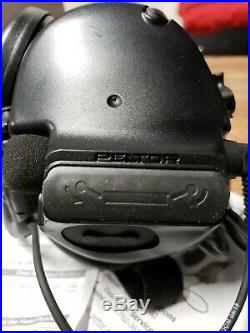 3M Peltor Comtac MT17H682BB-47 SV Black Two Way Radio Headset Battery Powered